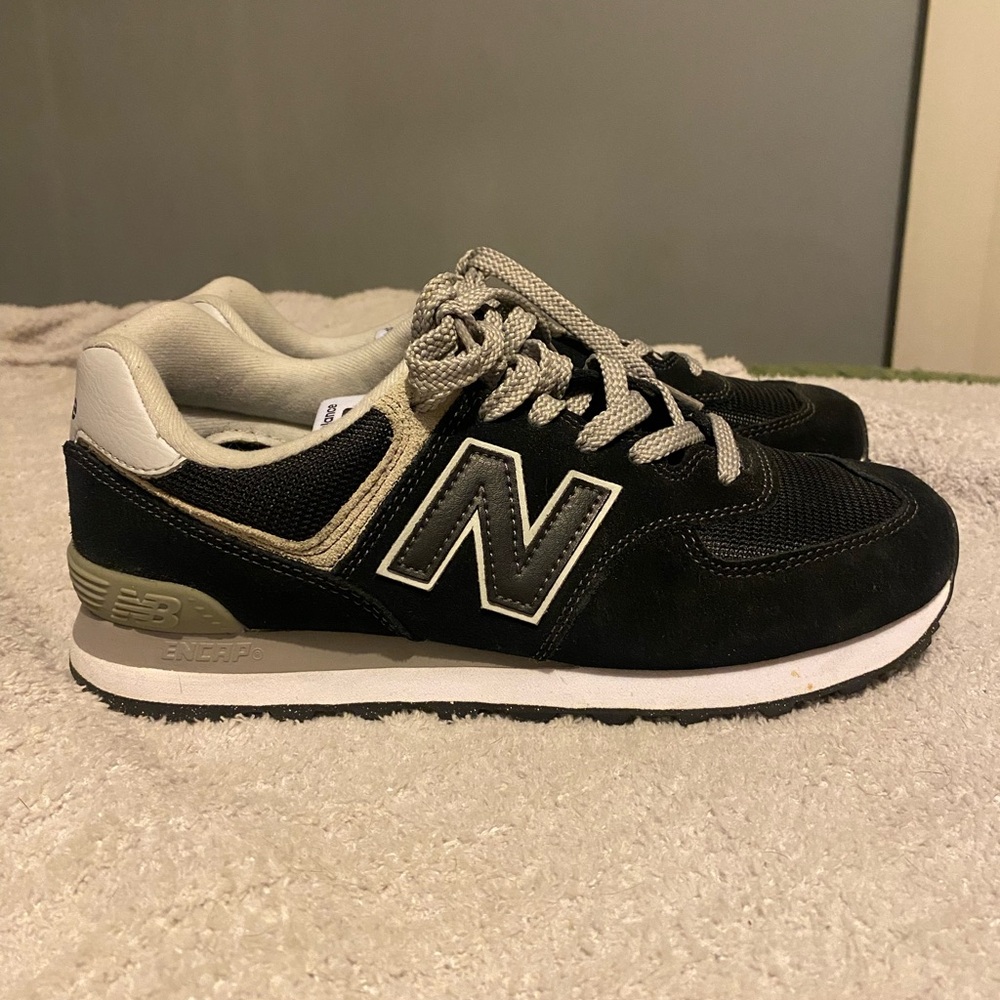 574 core New Balances - Picture 3 of 4